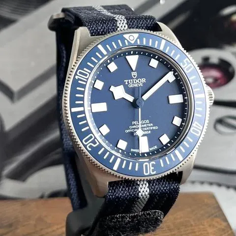 Tudor Pelagos 25707B/24 42mm Titanium Blue 2