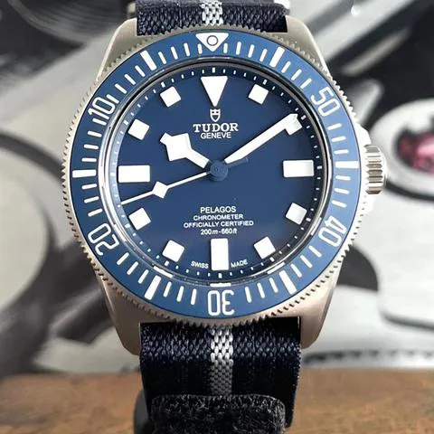 Tudor Pelagos 25707B/24 42mm Titanium Blue 4