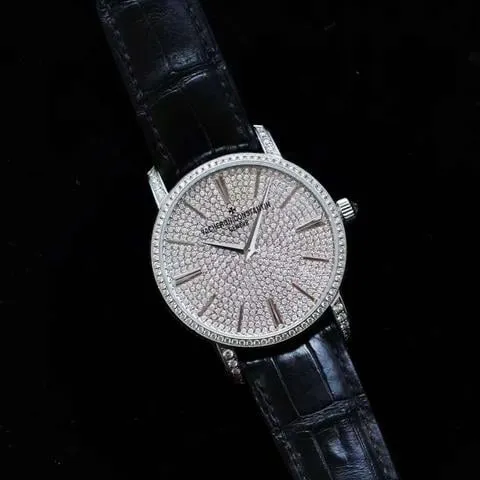 Vacheron Constantin Traditionnelle 82673/000G-9821 38mm White gold Paved