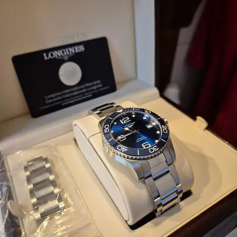 Longines HydroConquest L37804966 39mm Blue 3