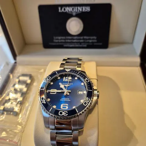 Longines HydroConquest L37804966 39mm Blue 5