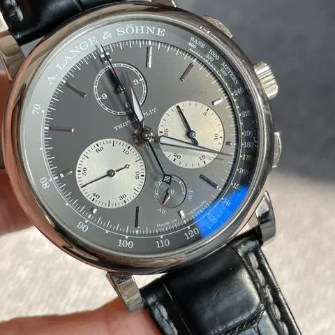 A. Lange & Söhne Saxonia 424.038F 43mm White gold Gray