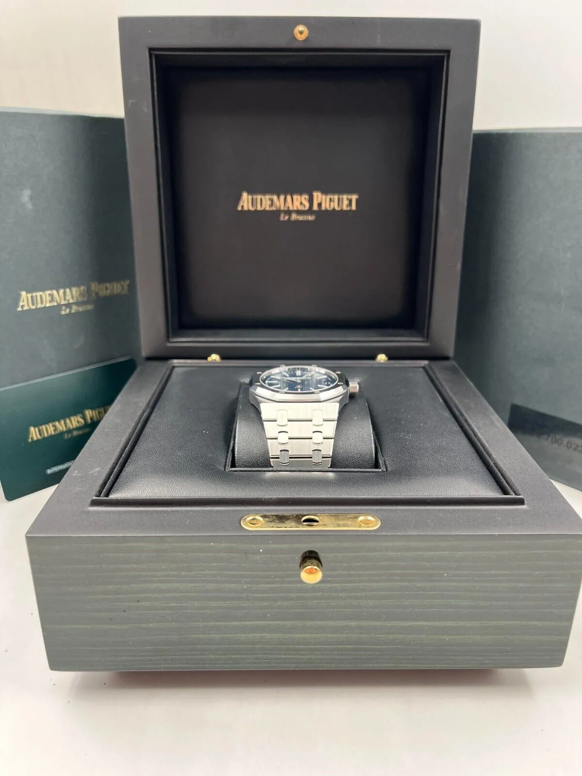 Audemars Piguet Royal Oak 16202ST 39mm Stainless steel Blue 2