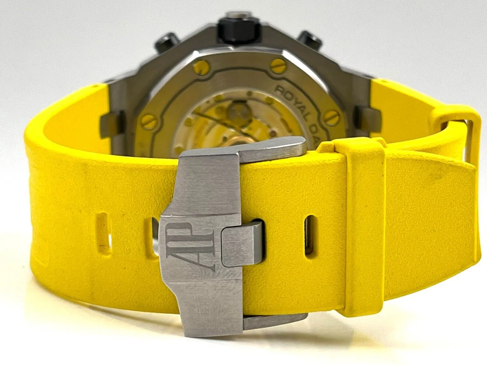 Audemars Piguet Royal Oak Offshore Diver 26703ST 42mm Stainless steel Yellow 8