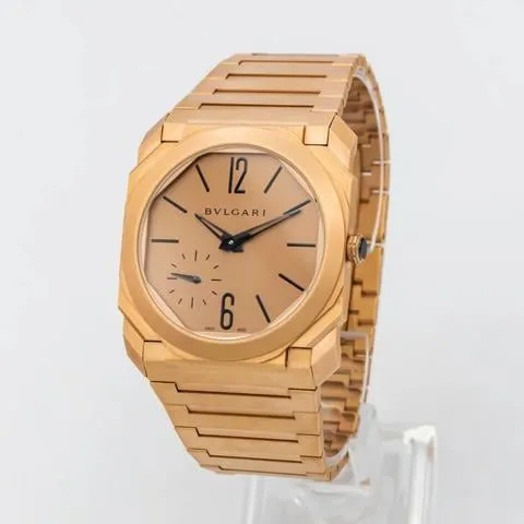 Bulgari Octo 102912 40mm Rose gold Gold 2