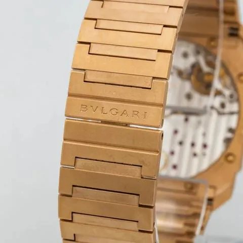 Bulgari Octo 102912 40mm Rose gold Gold 5