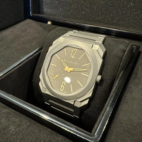 Bulgari Octo 103137 40mm Titanium Gray