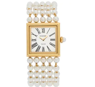 Chanel Mademoiselle 18k yellow gold