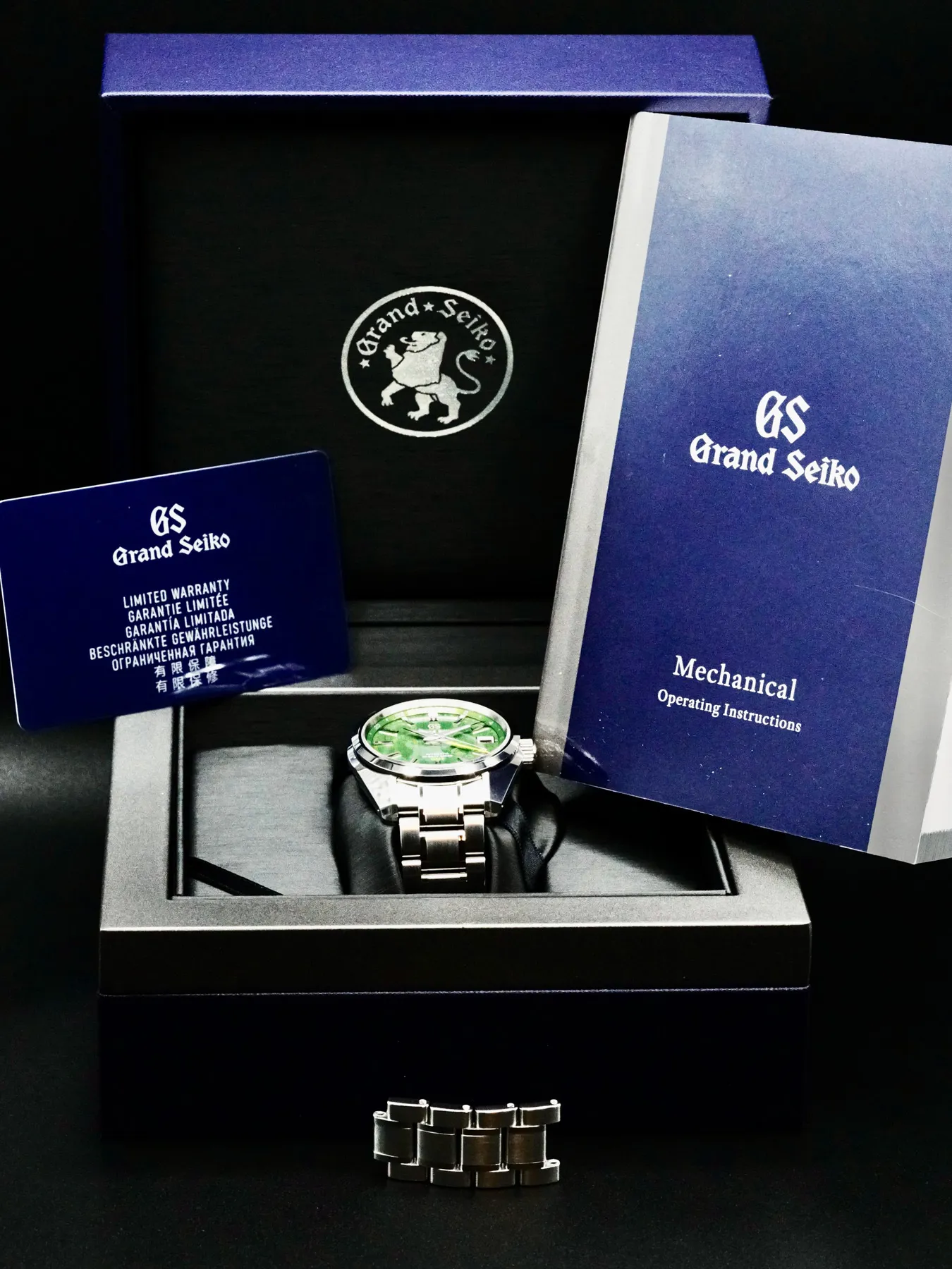 Grand Seiko Hi-Beat 36000 GMT SBGJ259 40mm Stainless steel Green 5