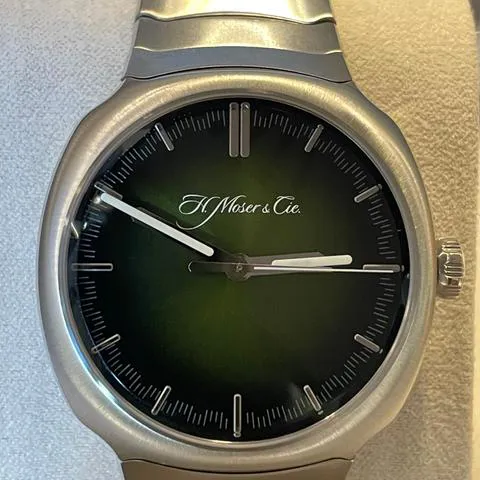 H. Moser & Cie. Streamliner 6200-1200 40mm Stainless steel Green 4