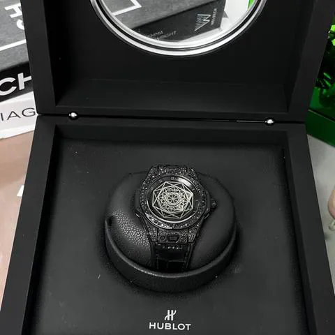 Hublot Big Bang Sang Bleu 465.CS.1114.VR.1700.MXM18 39mm Stainless steel Black