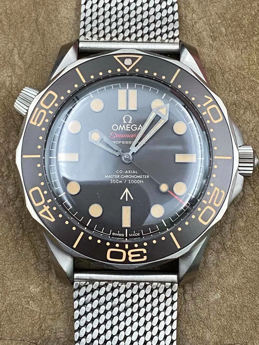 Omega Seamaster Diver 300M 210.90.42.20.01.001 42mm Titanium Brown