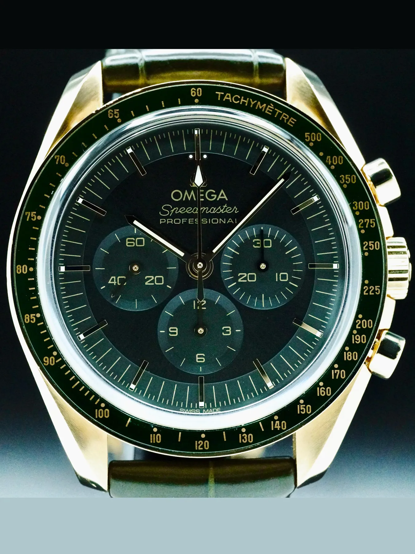 Omega Speedmaster Moonwatch 310.63.42.50.10.001 42mm Moonshine gold Green