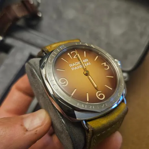 Panerai Radiomir PAM 00687 47mm Brown 3