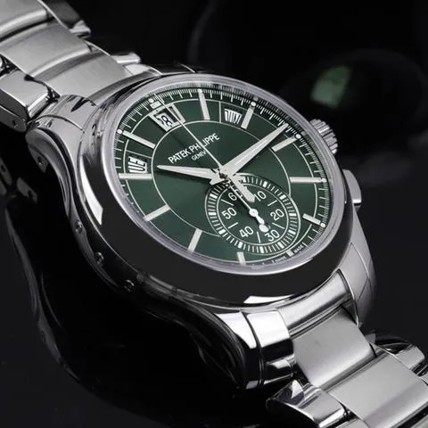 Patek Philippe Annual Calendar Chronograph 5905/1A-001 42mm Stainless steel Green 3