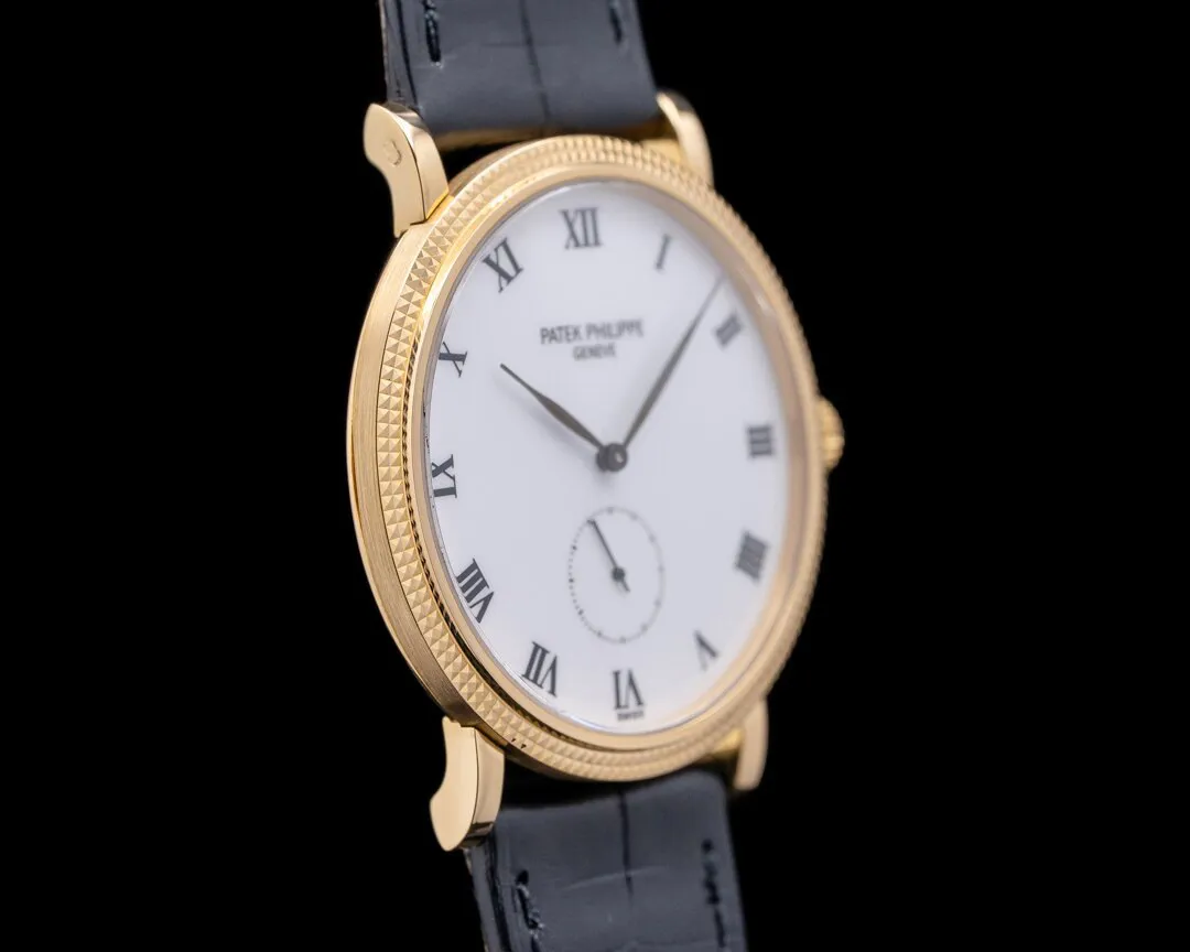 Patek Philippe Calatrava 3919J-001 33mm Yellow gold White 1