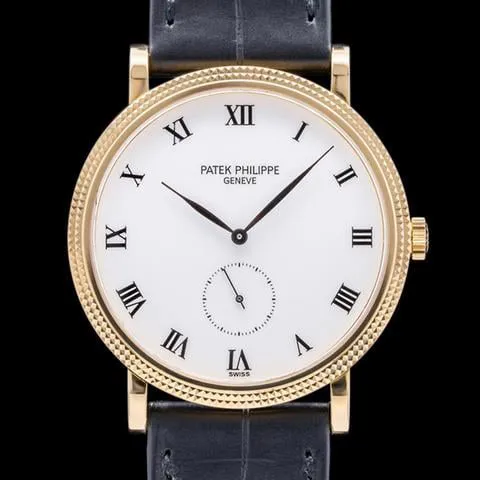 Patek Philippe Calatrava 3919J-001 33mm Yellow gold White