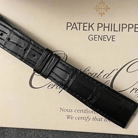 Patek Philippe Calatrava 5127G-001 37mm White gold Silver 8