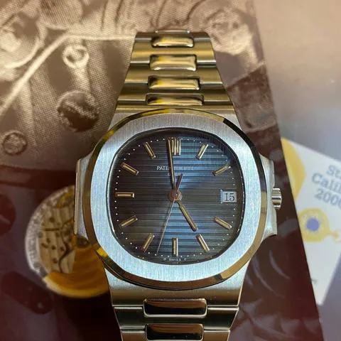 Patek Philippe Nautilus 3800 37mm Stainless steel Blue