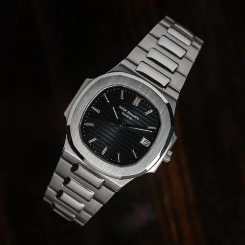 Patek Philippe Nautilus 3900/1 33mm Stainless steel Blue 2