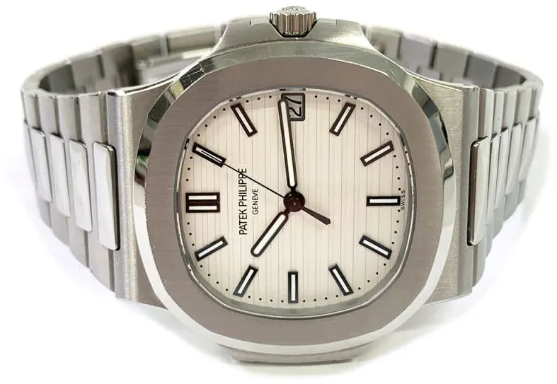 Patek Philippe Nautilus 5711/1A-011 40mm Stainless steel White 1