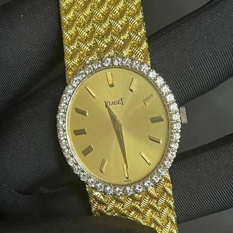 Piaget 9826 Yellow gold Gold