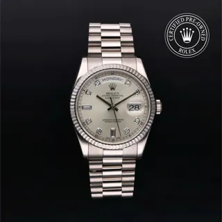 Rolex Day-Date 118239-0086 White gold Silver