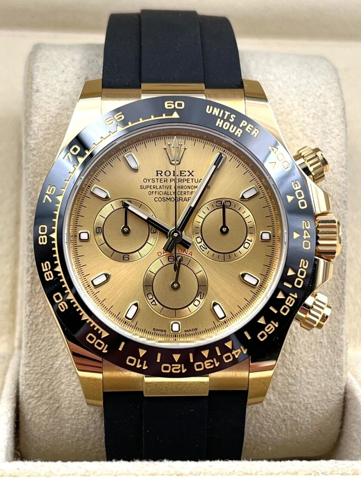 Rolex Daytona 116518LN 40mm Yellow gold Champagne