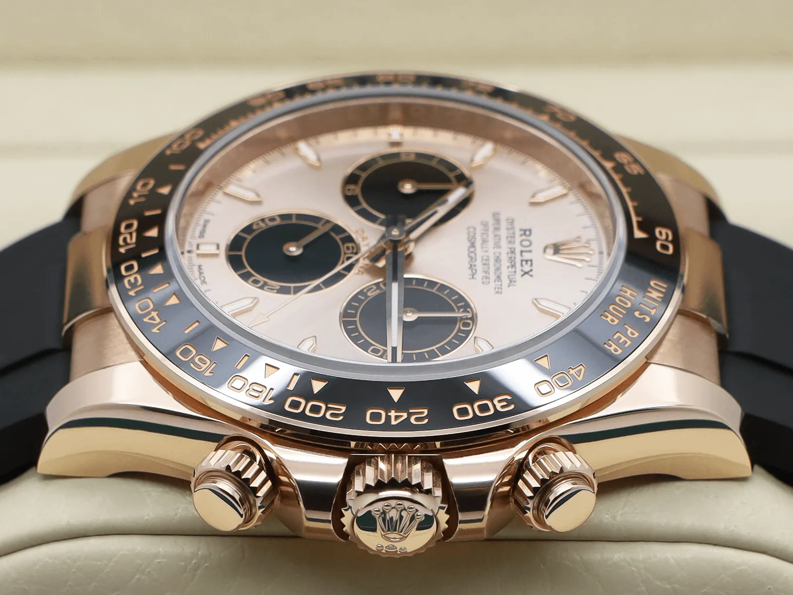 Rolex Daytona 126515LN 40mm Black and Champagne 2