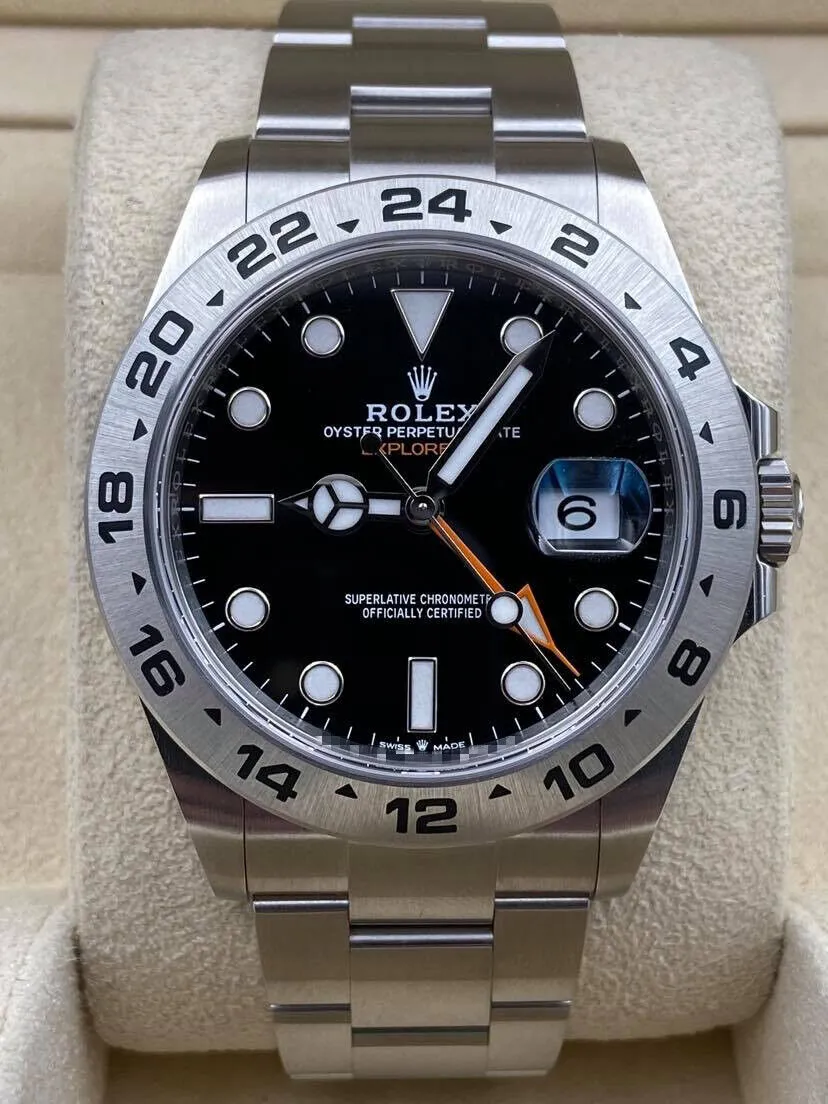 Rolex Explorer II 226570 42mm Stainless steel Black