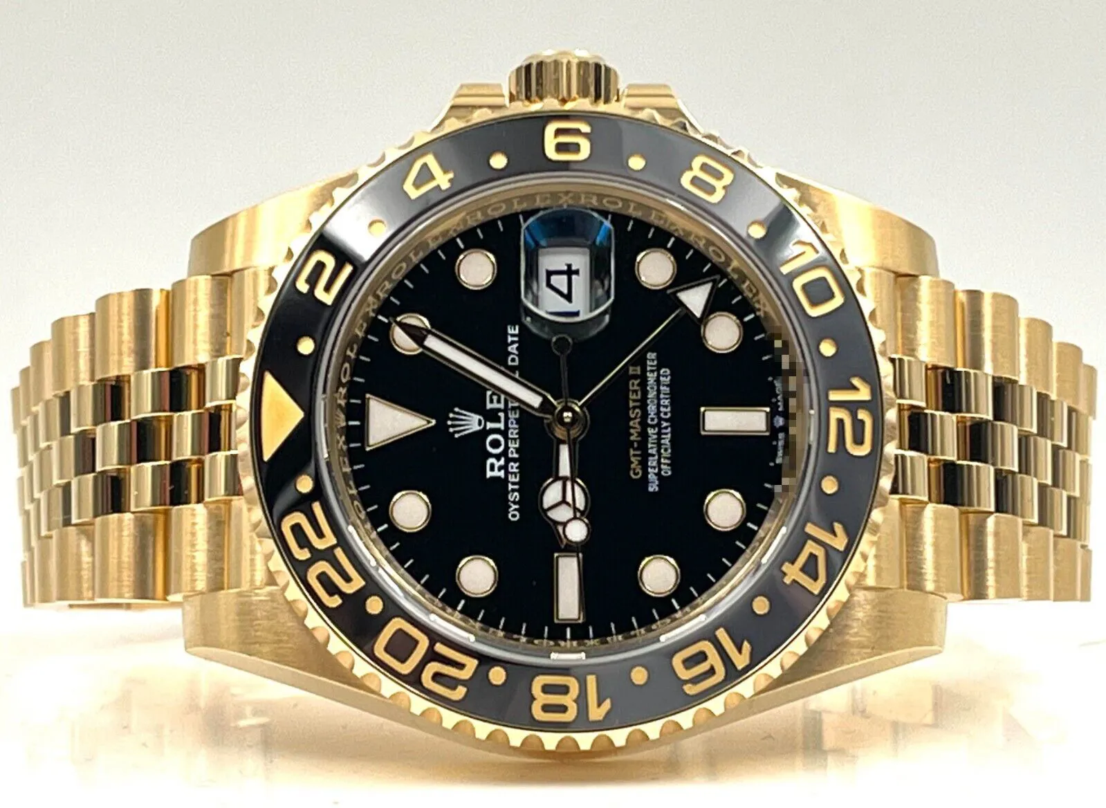 Rolex GMT-Master II 126718grnr 40mm Yellow gold Black 10