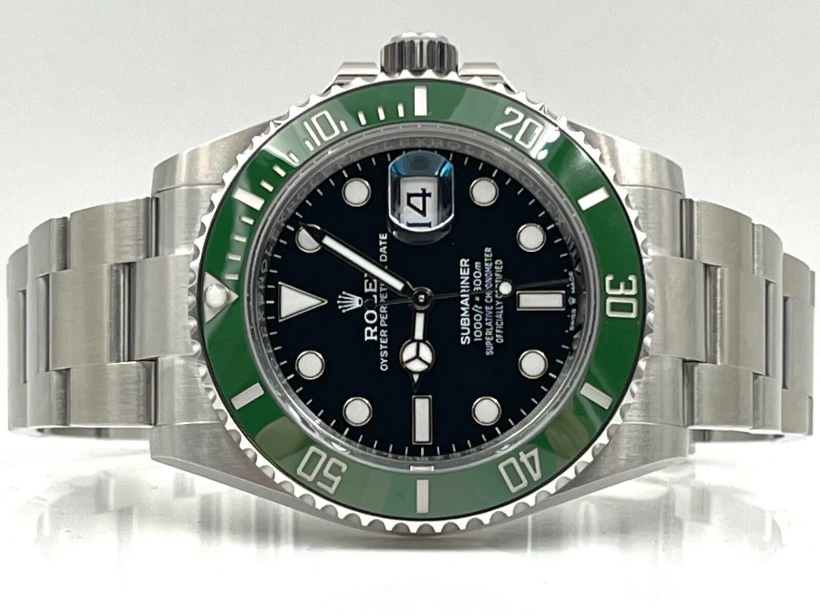 Rolex Submariner 126610LV 41mm Stainless steel Black 10