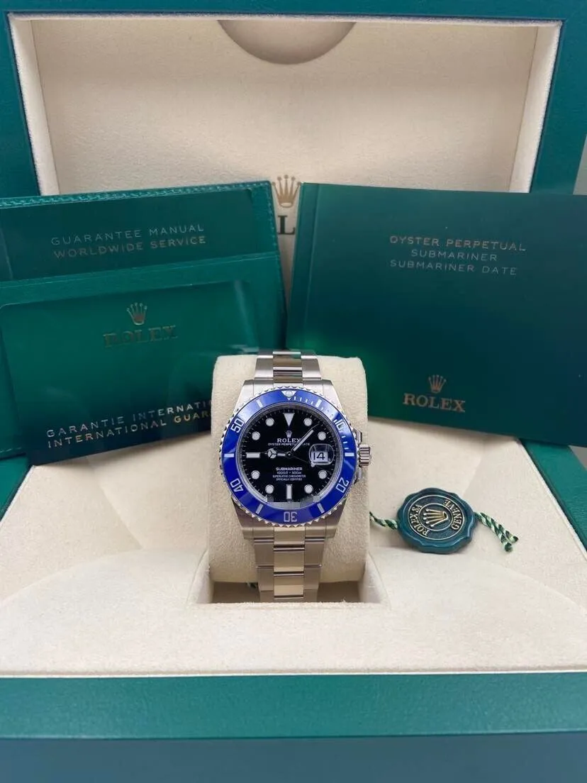 Rolex Submariner 126619LB 41mm White gold Black 1