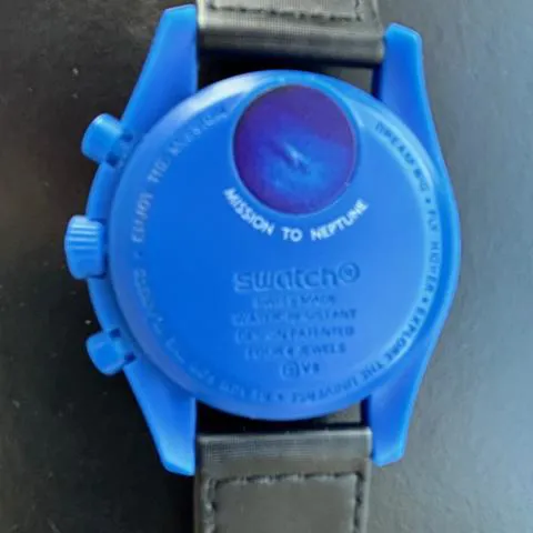 Swatch Moonswatch SO33N100 42mm Ceramic Blue 1