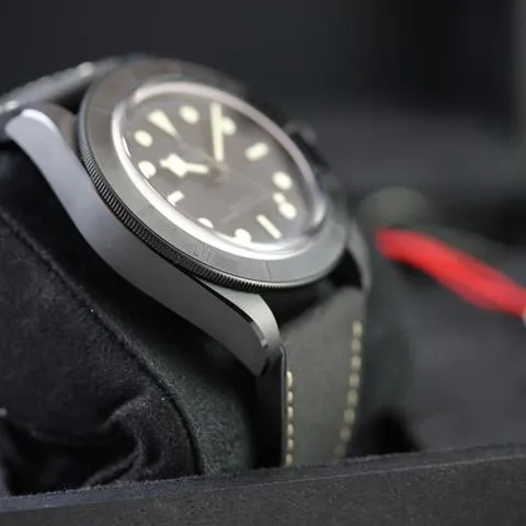 Tudor Black Bay 79210CNU 41mm Ceramic Black 4