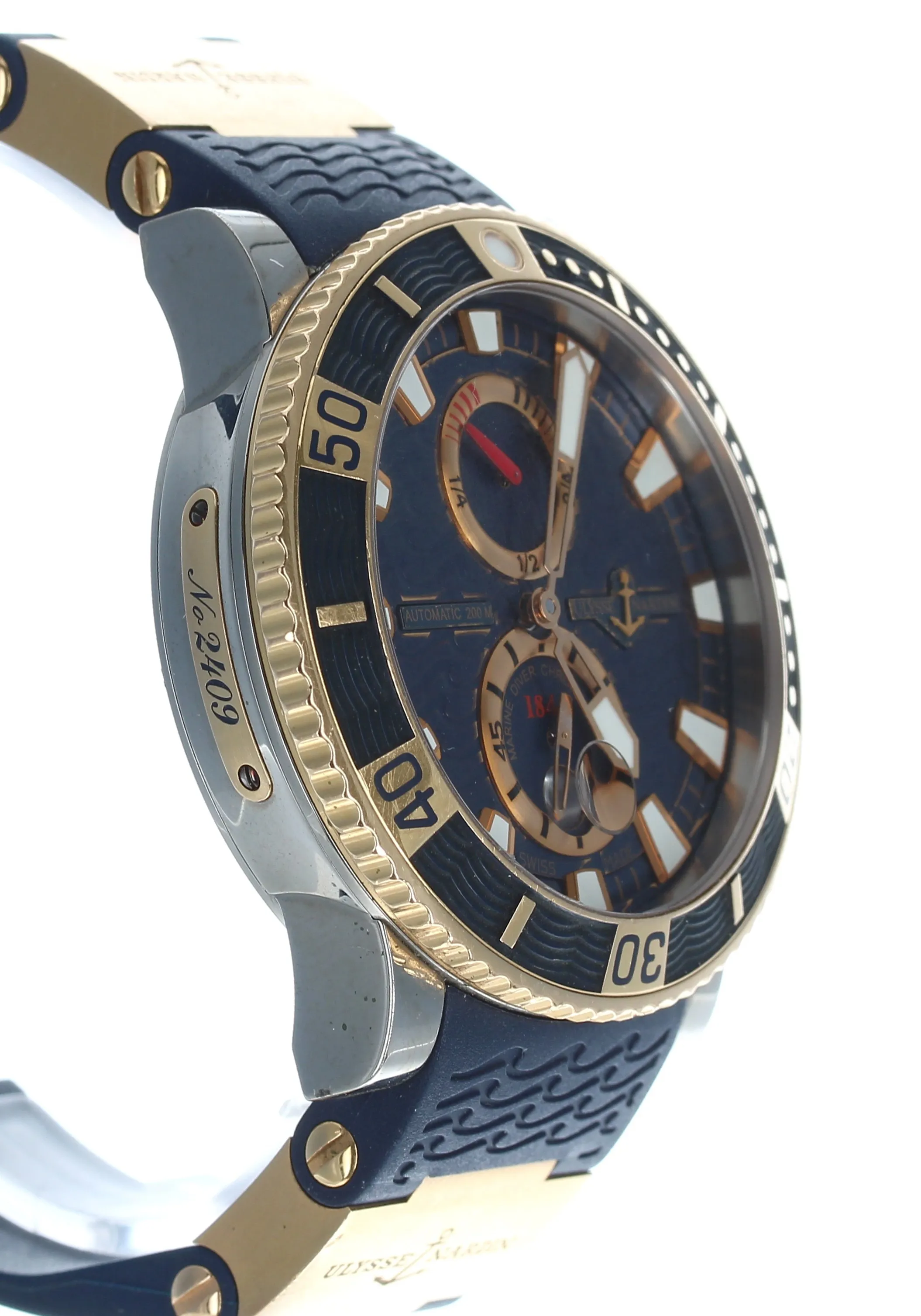 Ulysse Nardin Maxi Marine Diver 265-90-3/93 47mm Titanium and 18k yellow gold Blue 3