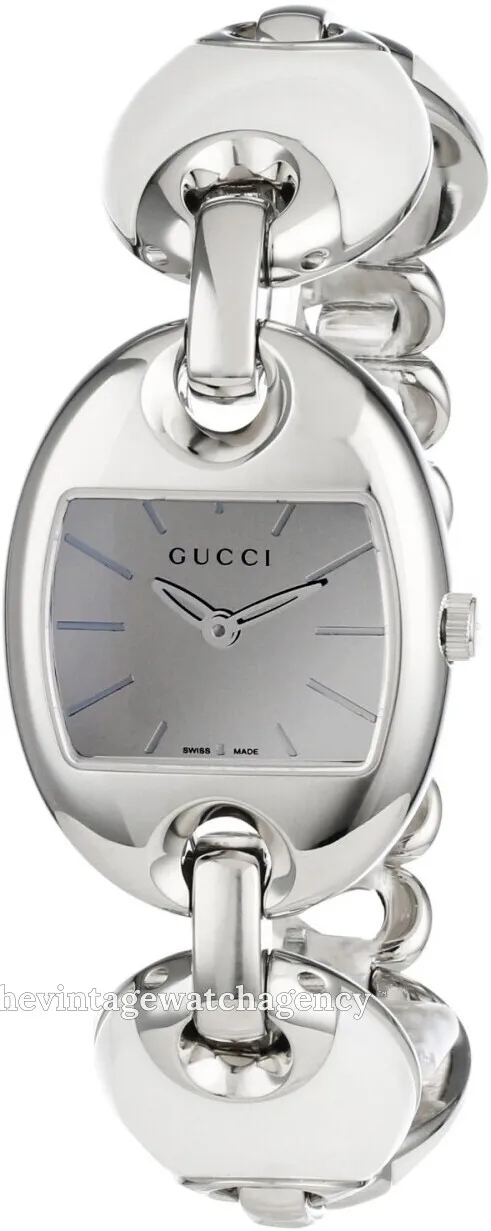 Gucci 121 SM YA121515 26mm Stainless steel Silver