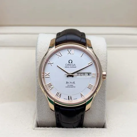 Omega De Ville 431.53.41.22.02.001 41mm Rose gold Silver