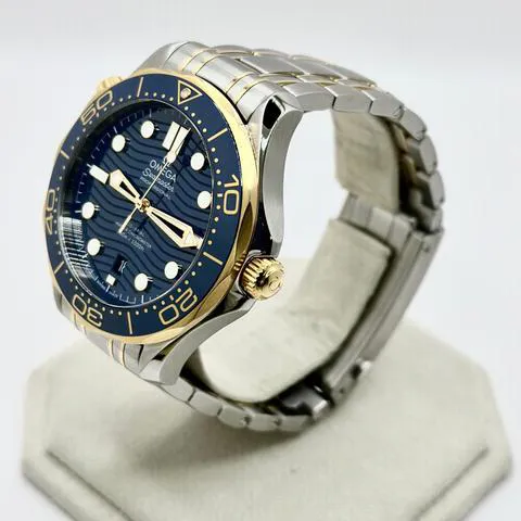 Omega Seamaster Diver 300M 210.20.42.20.03.001 42mm Yellow gold and Stainless steel Blue 1