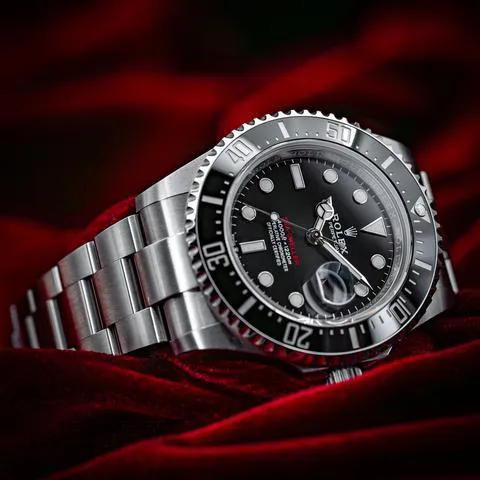 Rolex Sea-Dweller 126600 43mm Stainless steel Black