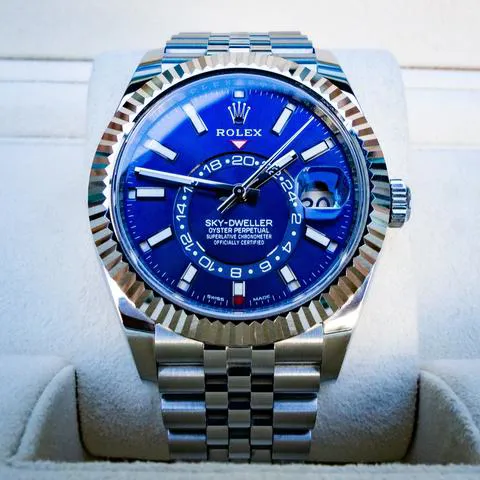 Rolex Sky-Dweller 326934 42mm White gold Blue