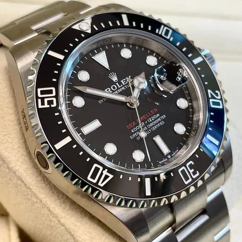 Rolex Sea-Dweller 126600 43mm Stainless steel Black