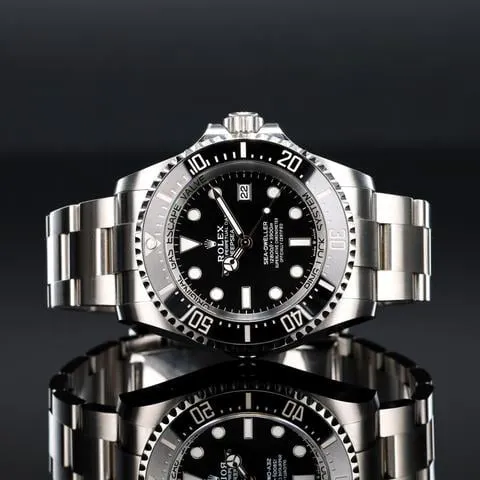 Rolex Sea-Dweller Deepsea 136660 44mm Stainless steel Black 3