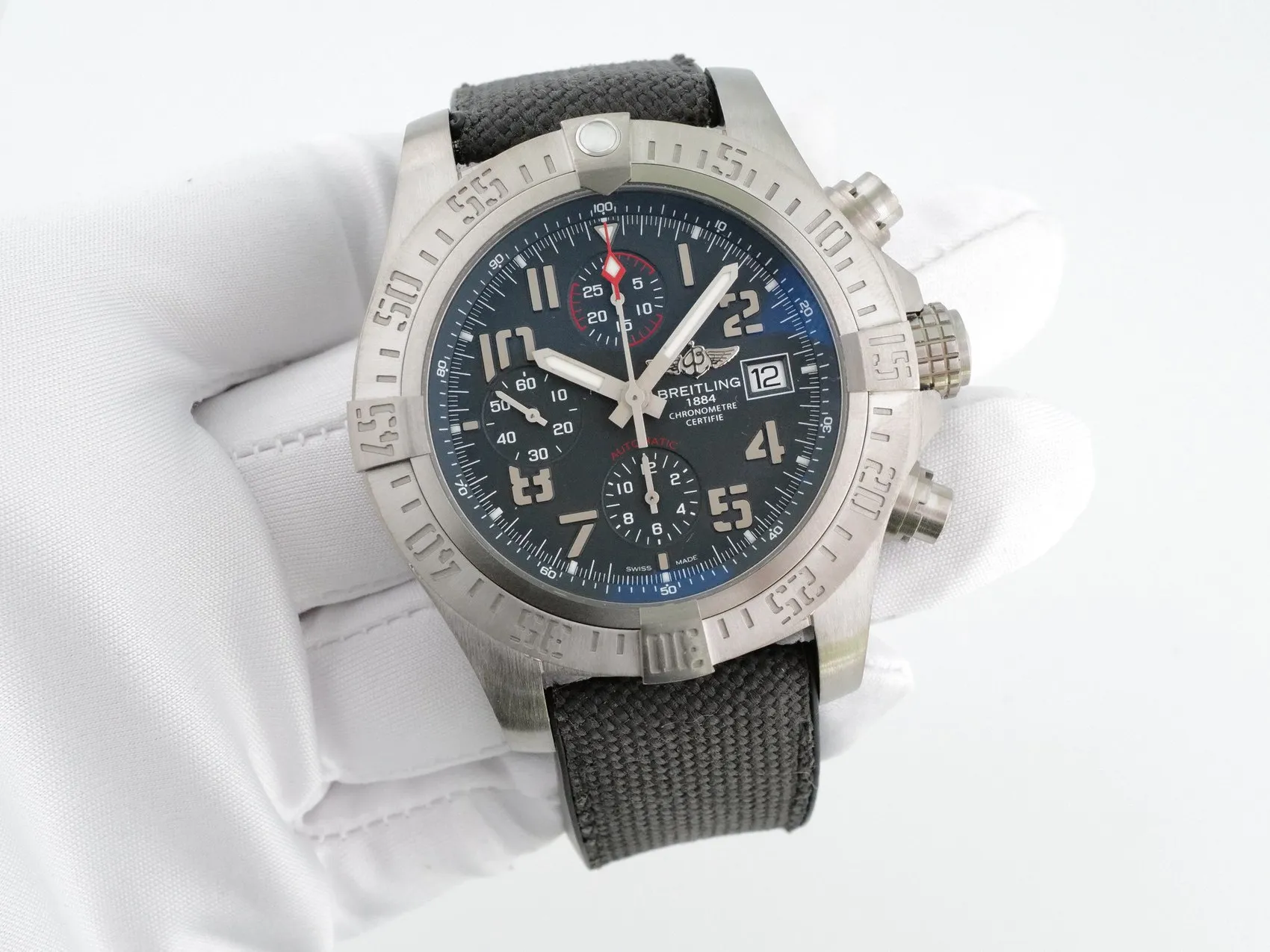 Breitling Avenger E1338310/M534/253S 45mm Titanium Gray 8