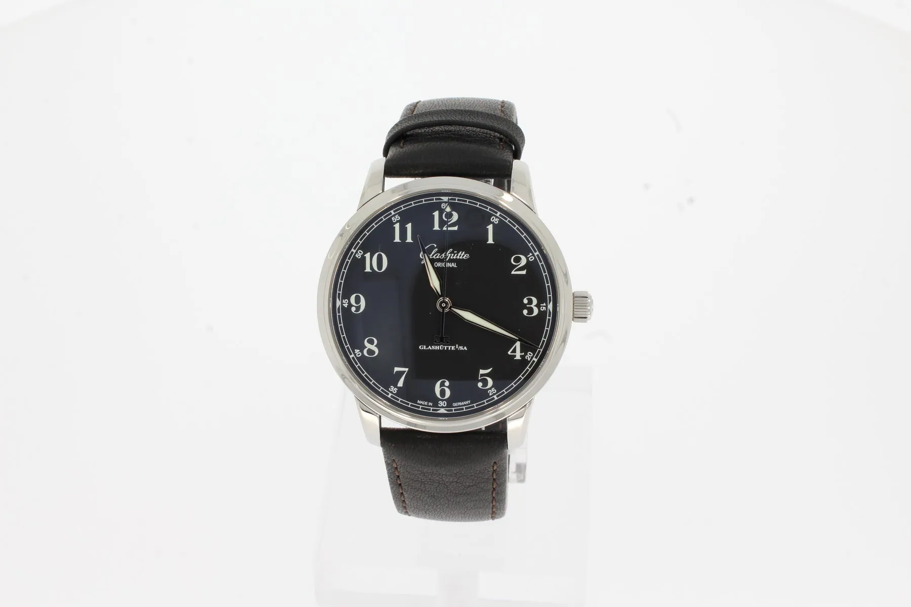 Glashütte Senator Excellence 1-36-01-03-02-01 40mm Stahl Black