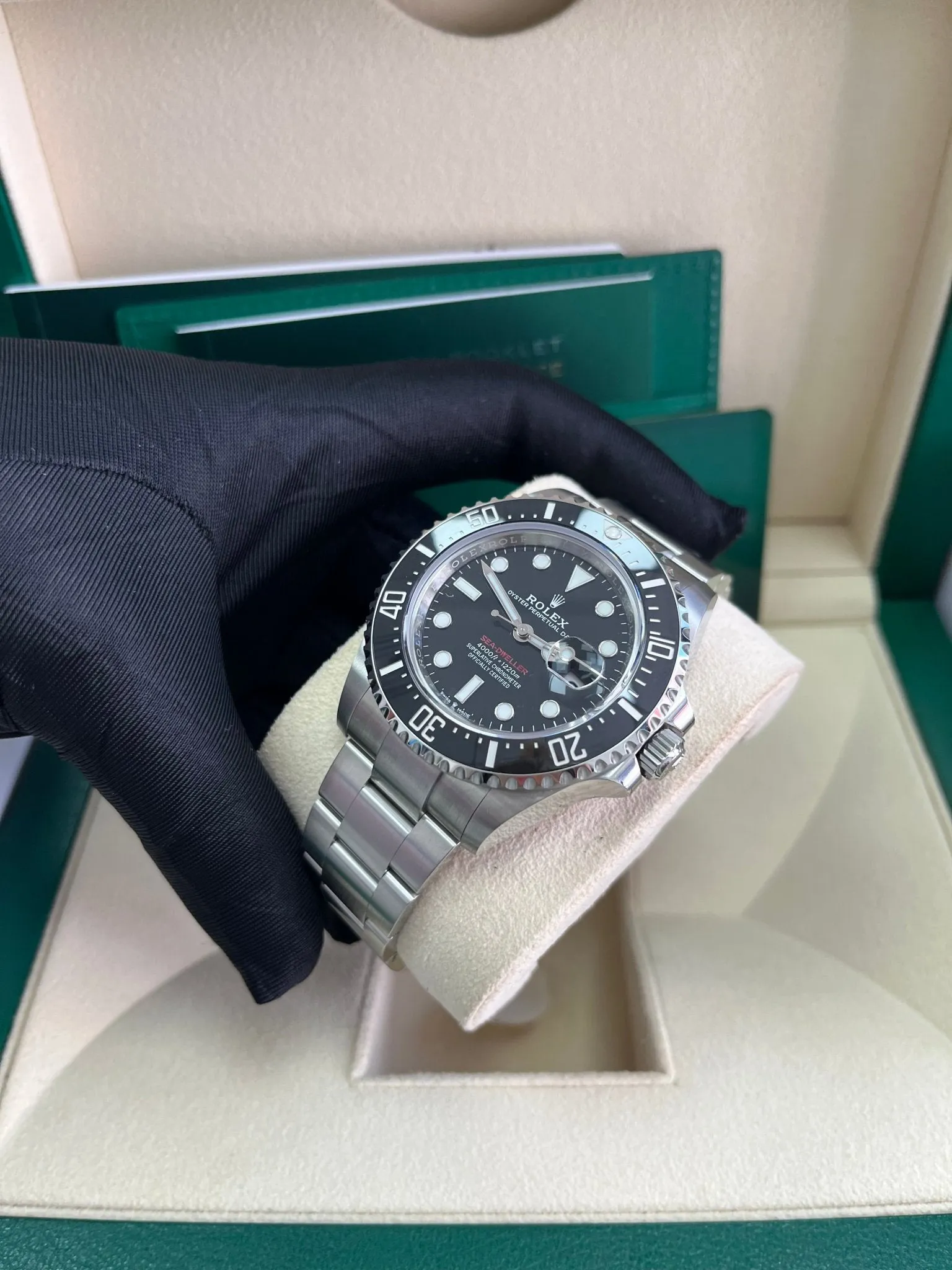 Rolex Sea-Dweller 126600 43mm Stainless steel Black 8