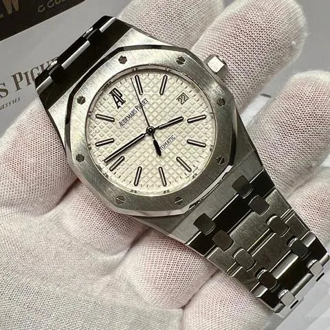 Audemars Piguet Royal Oak 15300ST.OO.1220ST.01 39mm Stainless steel Silver 1