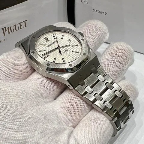 Audemars Piguet Royal Oak 15300ST.OO.1220ST.01 39mm Stainless steel Silver 2