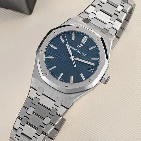 Audemars Piguet Royal Oak 15500ST.OO.1220ST.01 41mm Stainless steel Blue