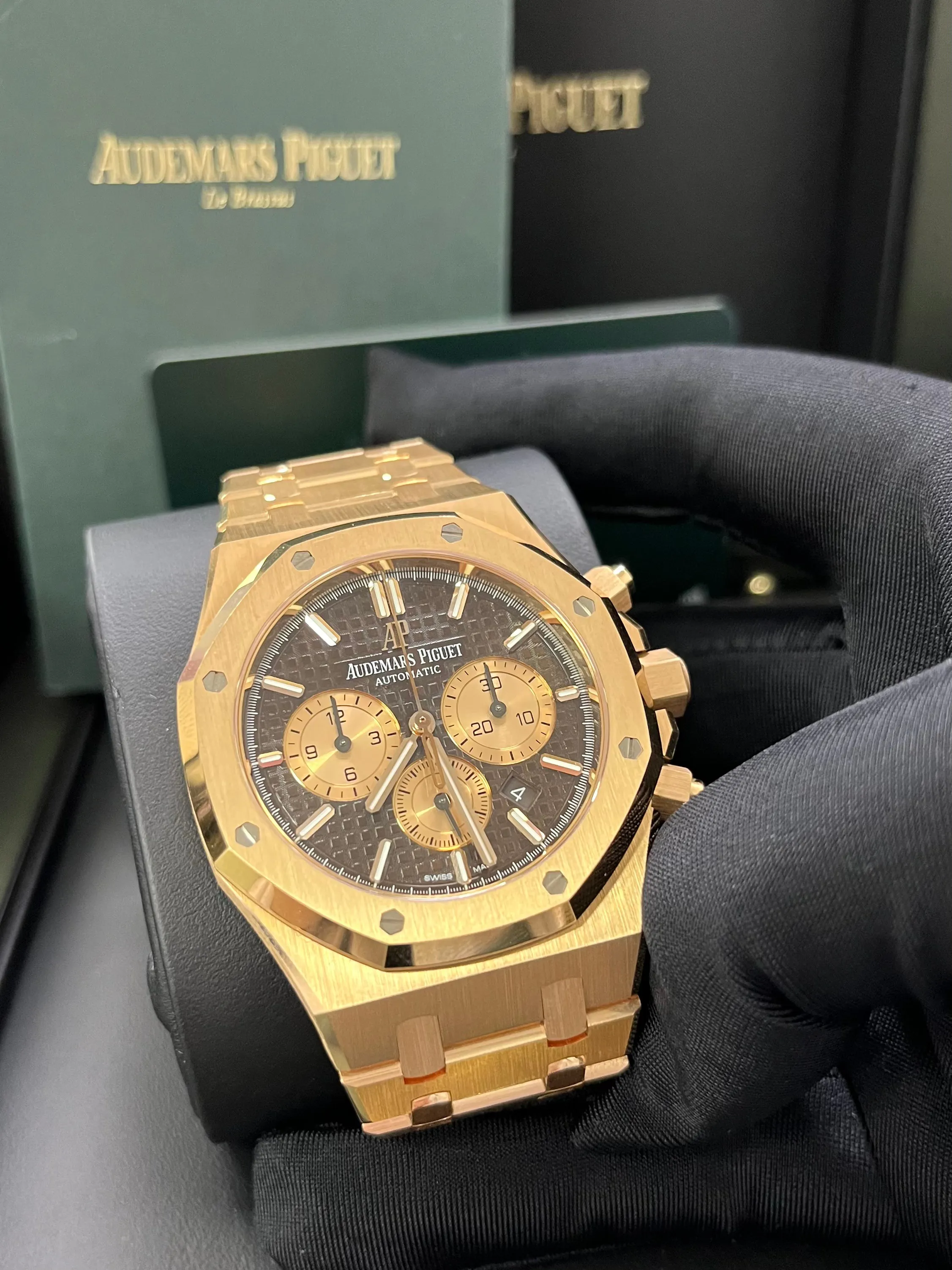 Audemars Piguet Royal Oak 26331OR.OO.D821CR.01 41mm Rose gold Brown 6